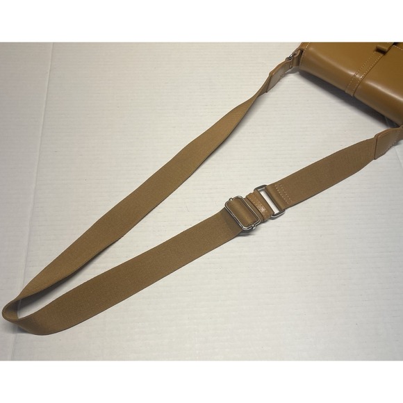 Tan Vegan Leather Boho Crossbody/Shoulder Bag-Purse 8.5"x5" NWOT Madison‎ West - Picture 15 of 16